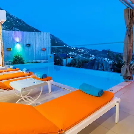 Seaview 2 Bedroom - 1134 *