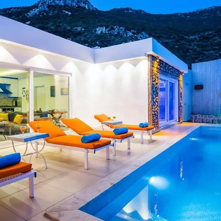 Seaview 2 Bedroom - 1134 Villa