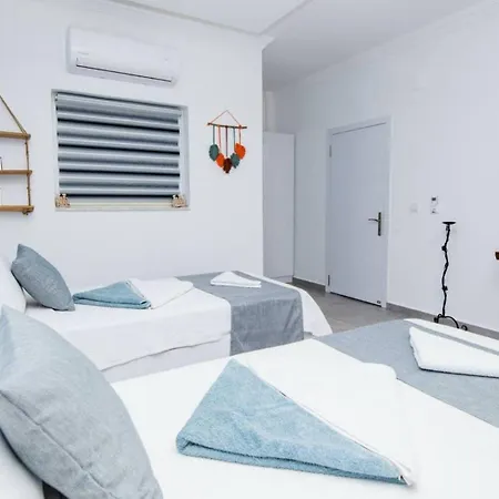 Seaview 2 Bedroom - 1134 Villa *